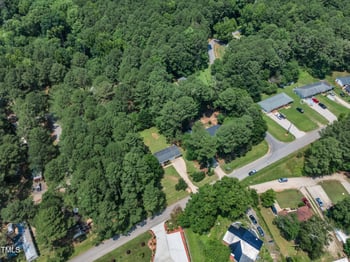 804 Colonial Dr, Raleigh, NC 27603