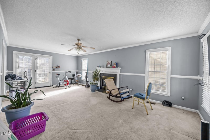 804 Falling Wind Ct, Raleigh, NC 27610