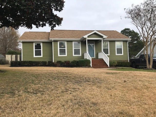 804 Hepplewhite Ct, Fuquay Varina, NC 27526