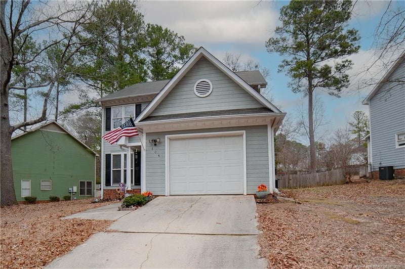 804 Hilton Dr, Fayetteville, NC 28311