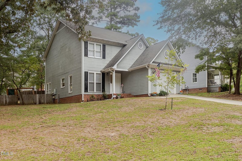 804 Hilton Dr, Fayetteville, NC 28311