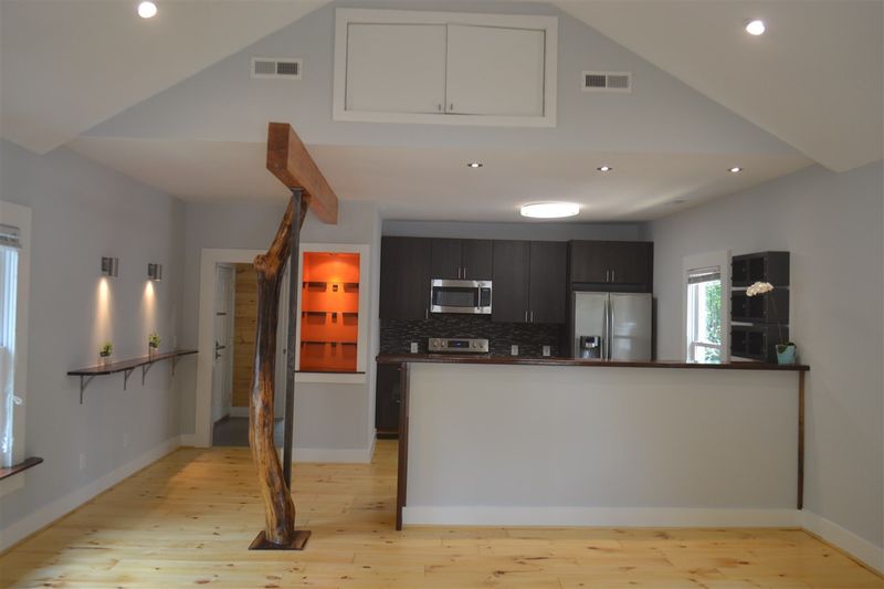 804 Kent St, Durham, NC 27701