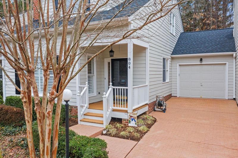 804 Mill Greens Ct, Raleigh, NC 27609