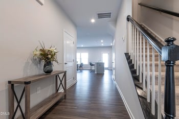 804 Oak Center Dr, Raleigh, NC 27610