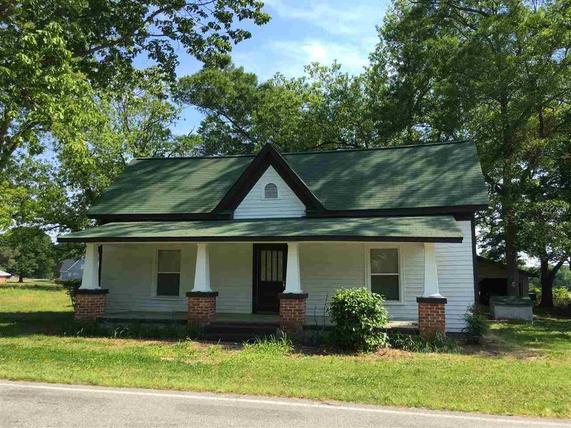 804 Pine Ridge Rd, Zebulon, NC 27597