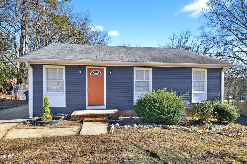 804 Plentywood Ct, Raleigh, NC 27615