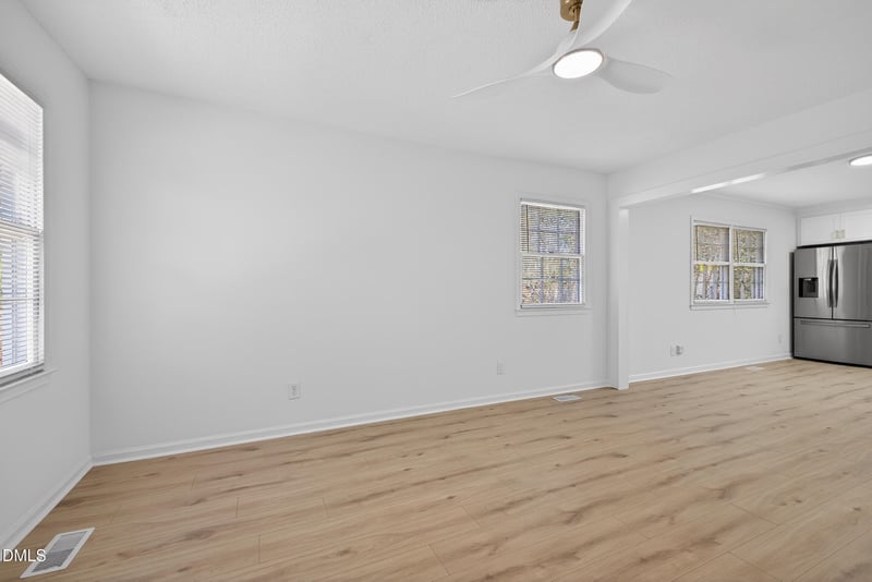 804 Plentywood Ct, Raleigh, NC 27615