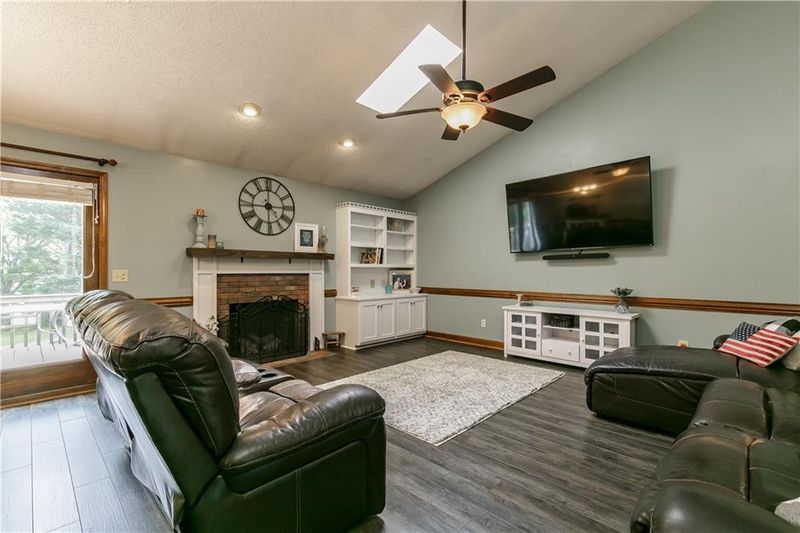804 S Ridge Rd, Burlington, NC 27217