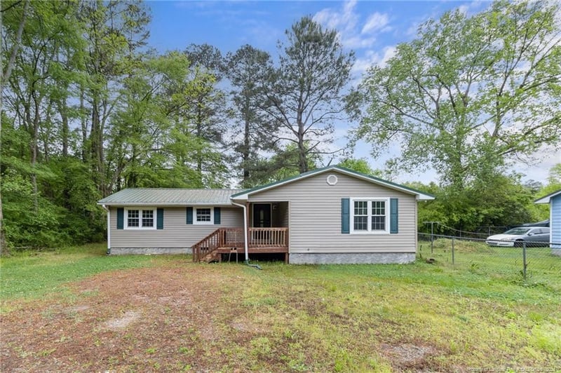 804 Sage St, Fayetteville, NC 28312