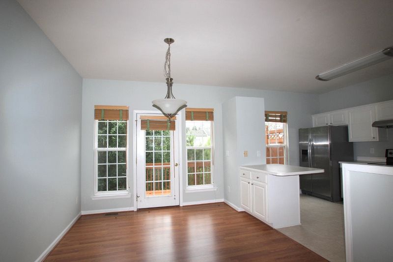 804 Sutter Gate Ln, Morrisville, NC 27560