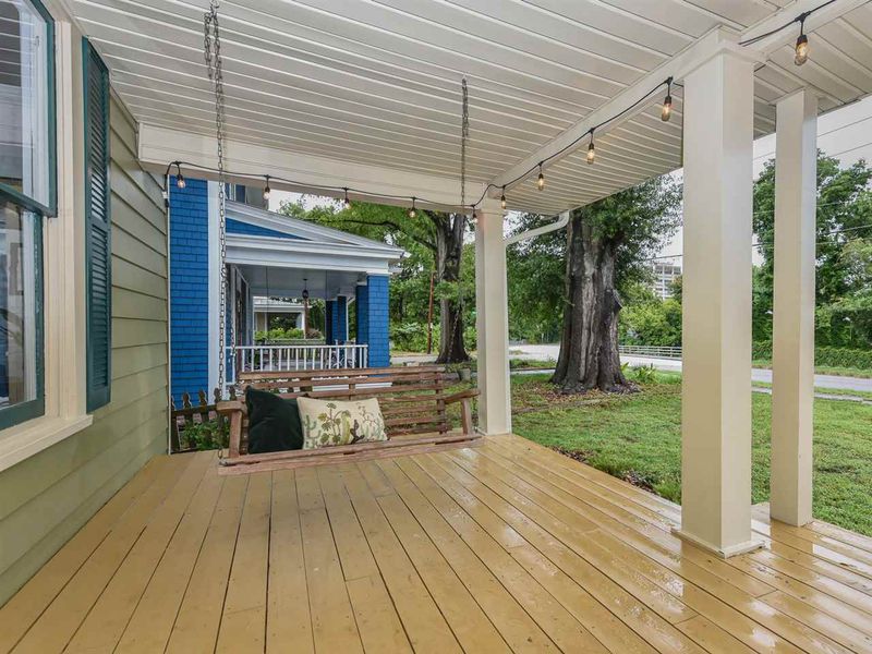 804 Vickers Ave, Durham, NC 27701