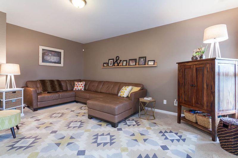 804 Wild Mint Ct, Raleigh, NC 27610