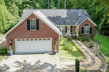 8040 Royal Dr, Sanford, NC 27332