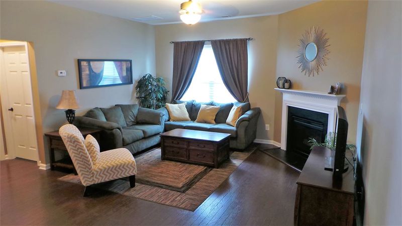 8042 Mckee Dr, Raleigh, NC 27616
