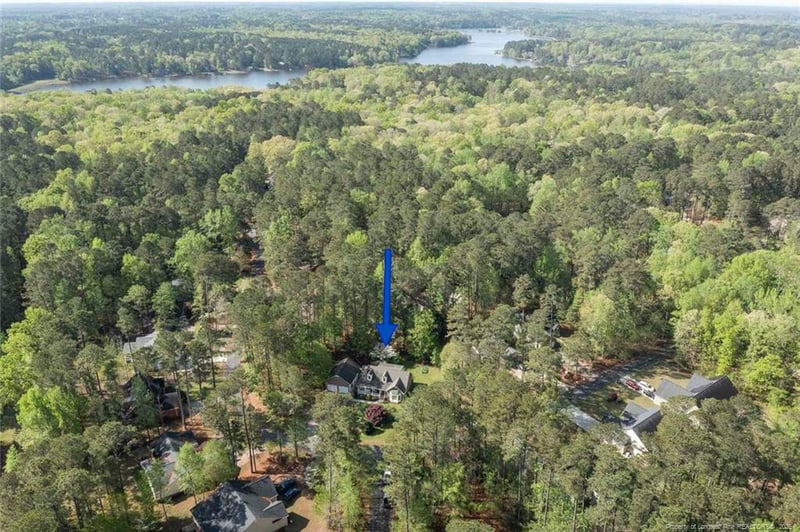8042 Royal Dr, Sanford, NC 27332