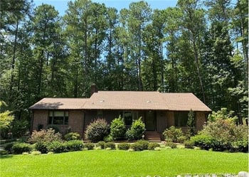 8043 Canterbury Cir, Sanford, NC 27332