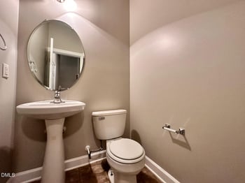 8045 Sycamore Hill Ln, Raleigh, NC 27612