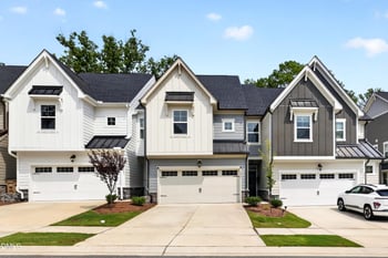 8045 Windthorn Pl, Cary, NC 27519