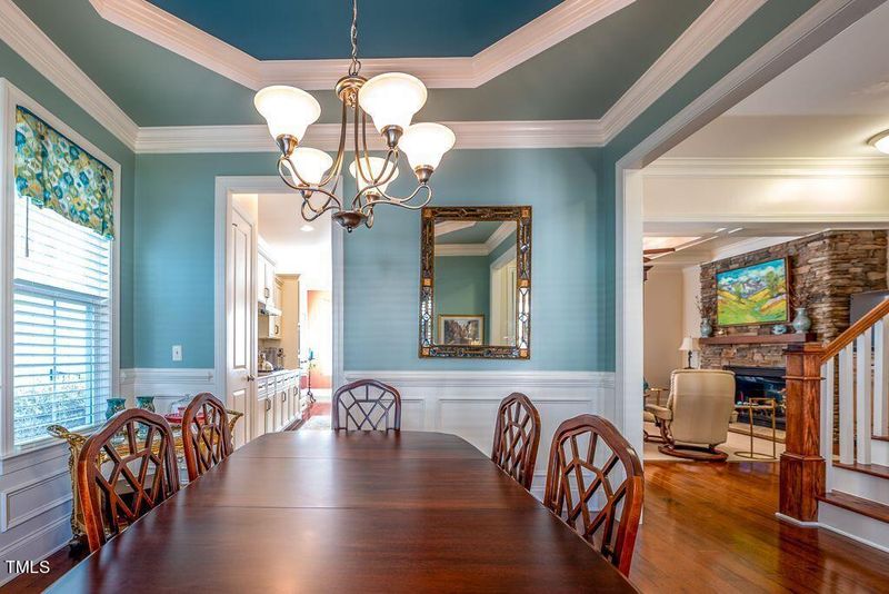 8048 Brandyapple Dr, Raleigh, NC 27615