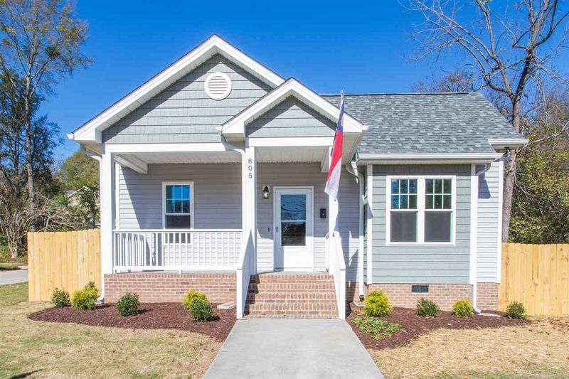 805 Bragg St, Raleigh, NC 27610