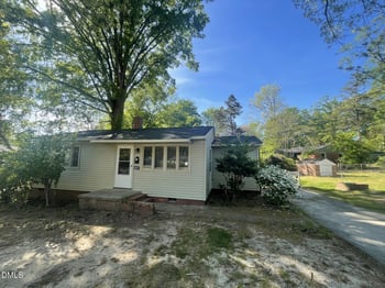 805 Culpepper Ln, Raleigh, NC 27610