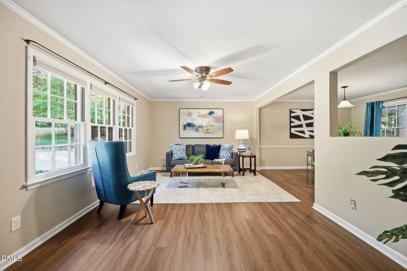 805 Ellynn Dr, Cary, NC 27511