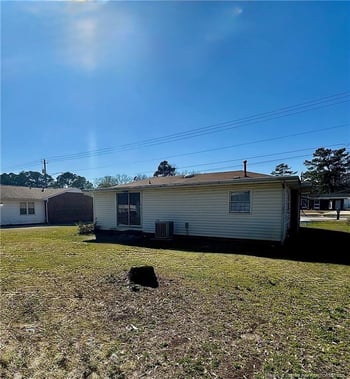 805 Glensford Dr, Fayetteville, NC 28314