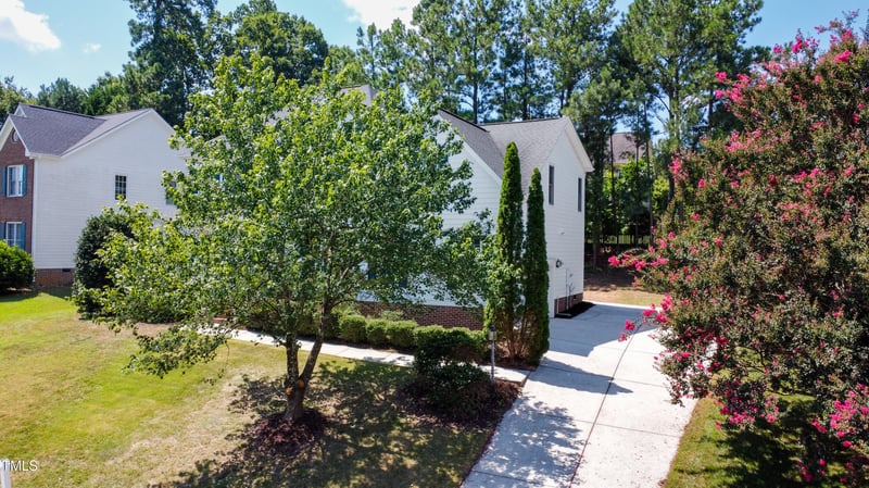 805 Haddon Hall Dr, Apex, NC 27502