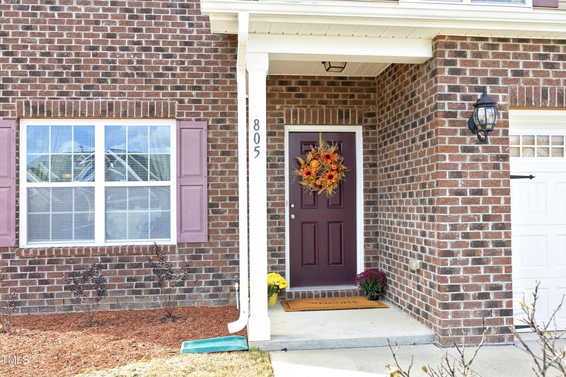 805 Harvest Point Dr, Fuquay Varina, NC 27526