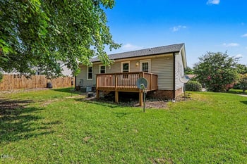 805 Hepplewhite Ct, Fuquay Varina, NC 27526