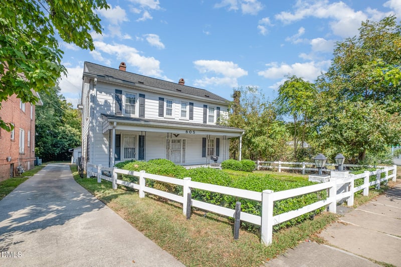 805 Holloway St, Durham, NC 27701