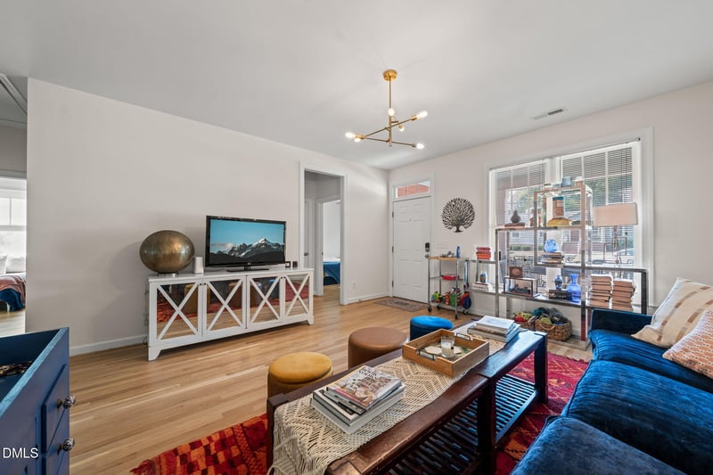 805 Jones St, Raleigh, NC 27601