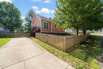 805 Jones St, Raleigh, NC 27601