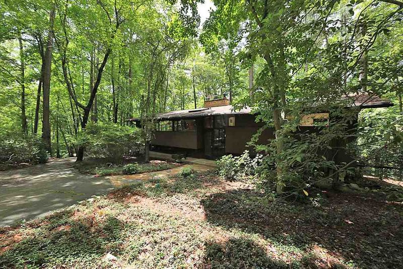 805 Kenmore Rd, Chapel Hill, NC 27514