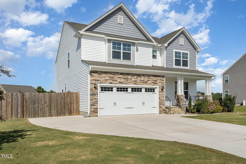 805 Meadow Ford Way, Willow Springs, NC 27592
