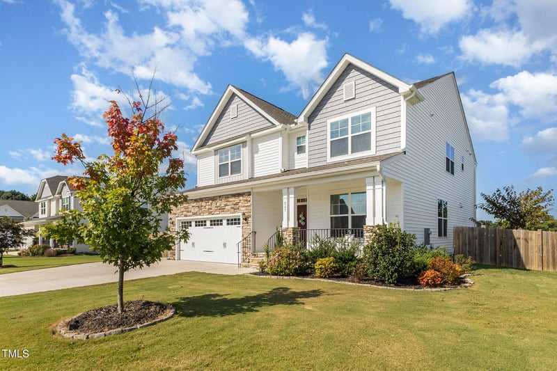805 Meadow Ford Way, Willow Springs, NC 27592