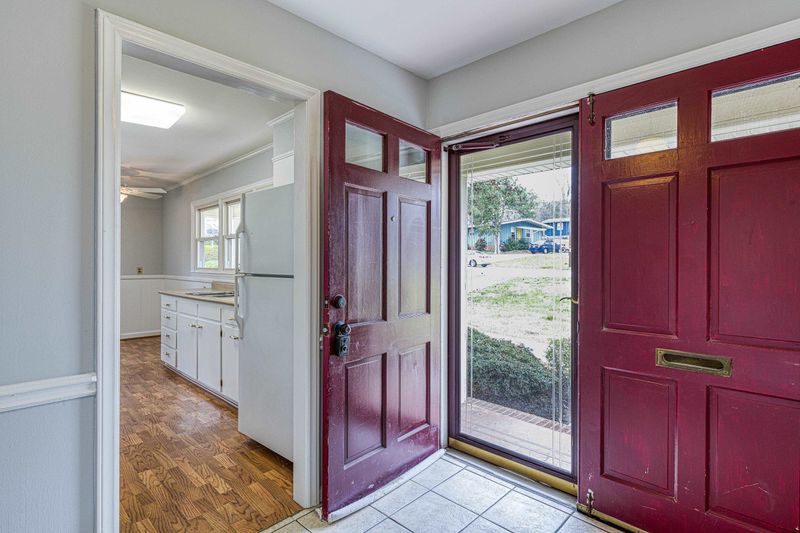805 W Murray Ave, Durham, NC 27704