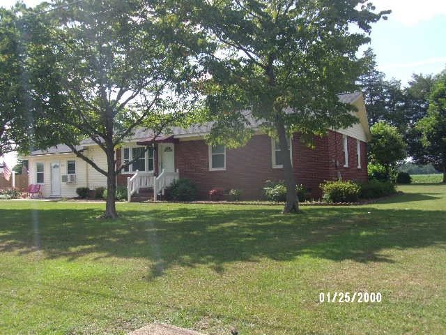 805 Oakwood Ave, Dunn, NC 28334
