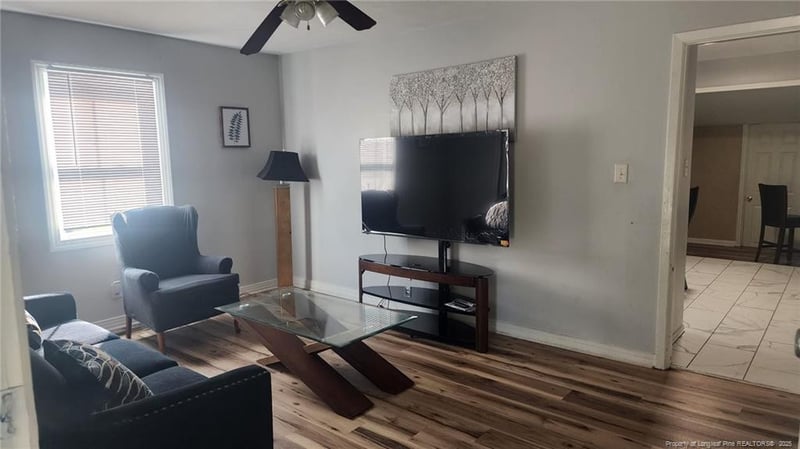 805 Perley St, Fayetteville, NC 28305