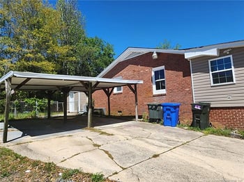 805 Perley St, Fayetteville, NC 28305