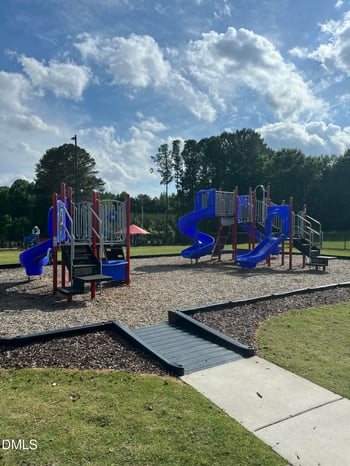 805 Putney Hill Rd, Zebulon, NC 27597