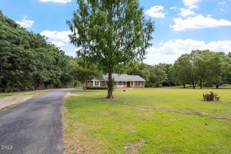 805 Rand Rd, Garner, NC 27529