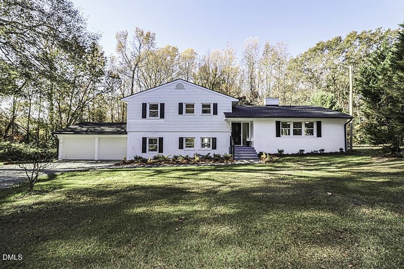 805 River Rd, Selma, NC 27576