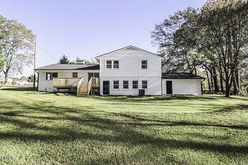 805 River Rd, Selma, NC 27576