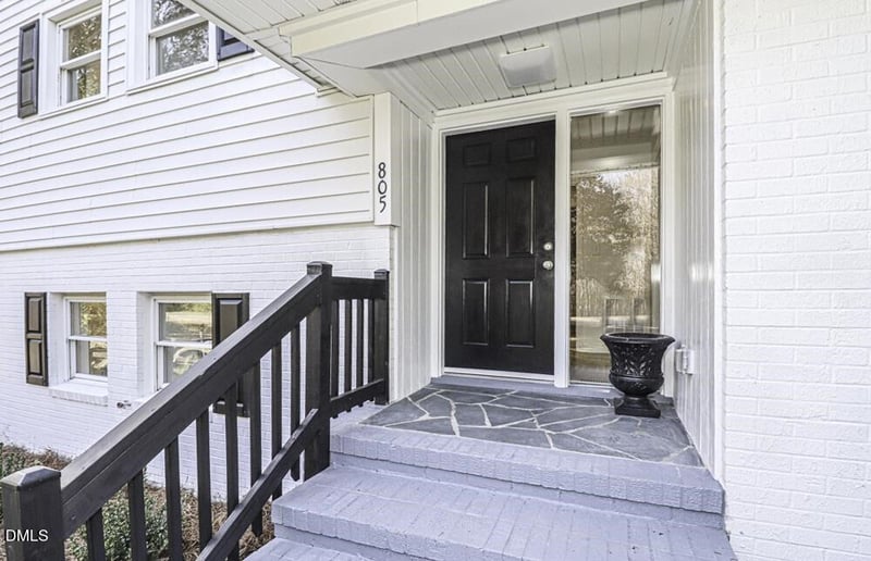 805 River Rd, Selma, NC 27576