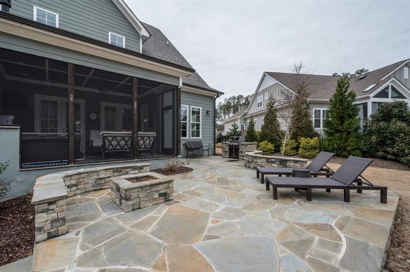 805 Rockhouse Ct, Cary, NC 27519