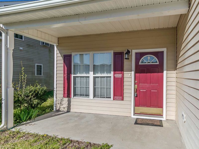 805 Southgate Dr, Raleigh, NC 27610