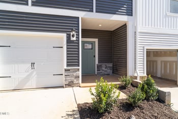 805 Stream View Ct, Mebane, NC 27302
