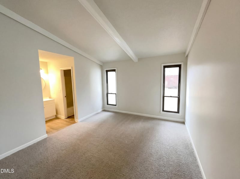 805 Wedgewood Ave, Zebulon, NC 27597