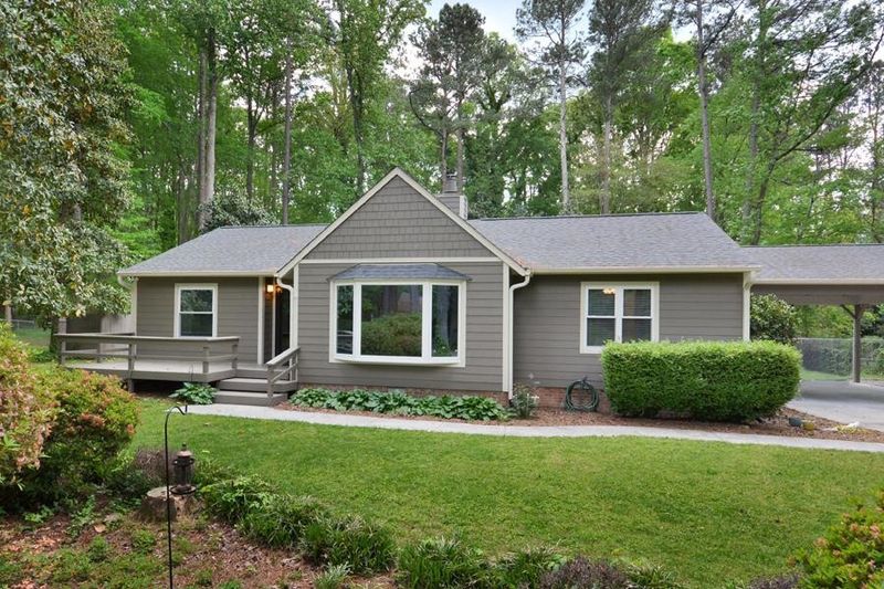 805 Wendy Ln, Durham, NC 27712